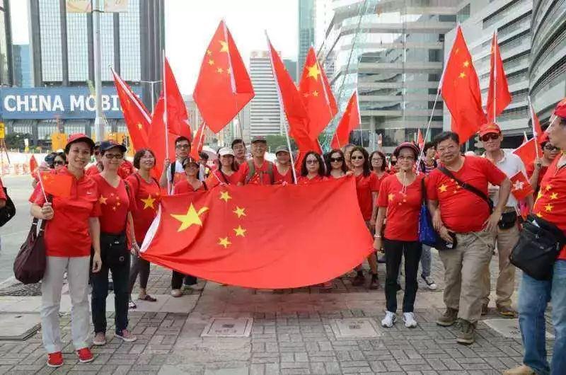 “庙”趣“弘”生·喜迎龙年!潍坊市坊子区弘信幼儿园开展亲子庙会活动